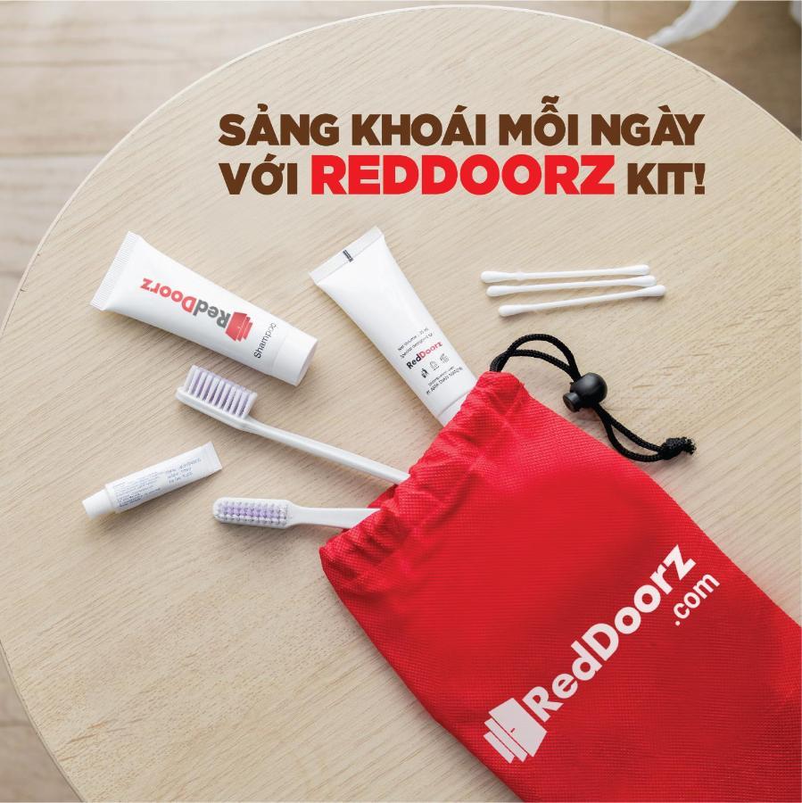 Reddoorz Bamboo Saigon Hotel Su Van Hanh Ciudad Ho Chi Minh  Exterior foto